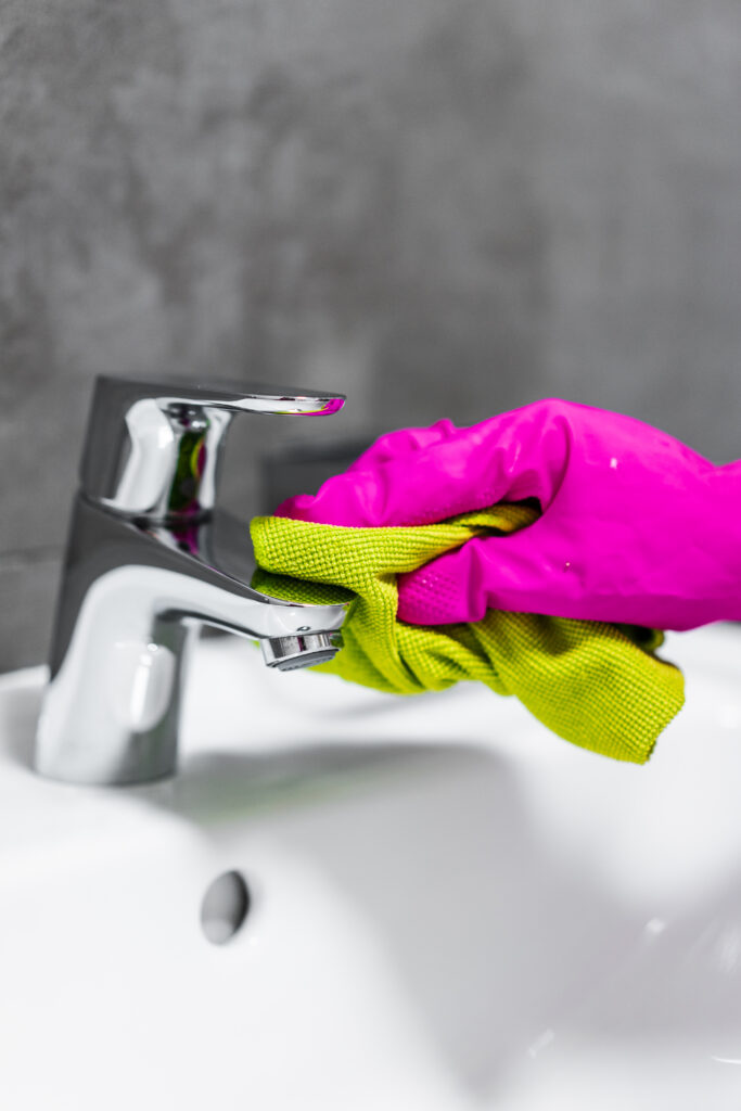 polishing bathroom microfibre cloth - professional house cleaning by Sams Cleaning and Ironing